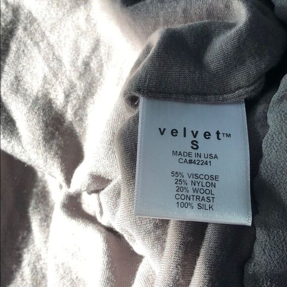 Velvet for Planet Blue Gray Jeweled Top- S - Picture 5 of 5
